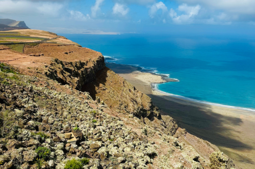 Lanzarote Ile Canaries volcan sable noir La Gomera Mirador del Rio sejour vacances organisées agence de voyages Cimes Evasion haute savoie groupes