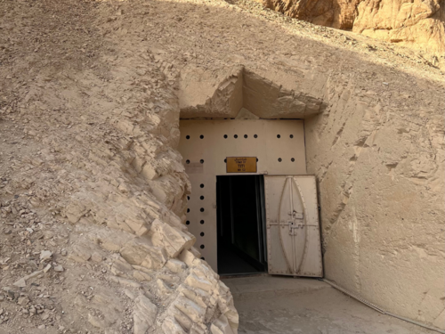 Vallée des Reines Tombo of Titi